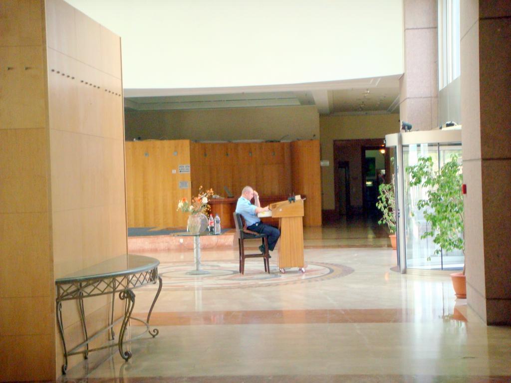 Apartment On Haifa Exterior photo